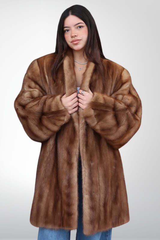 Abrigo de Mink Mahogany Luxe